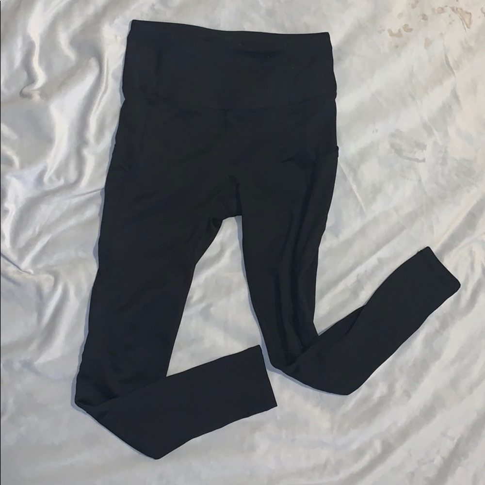 black leggings